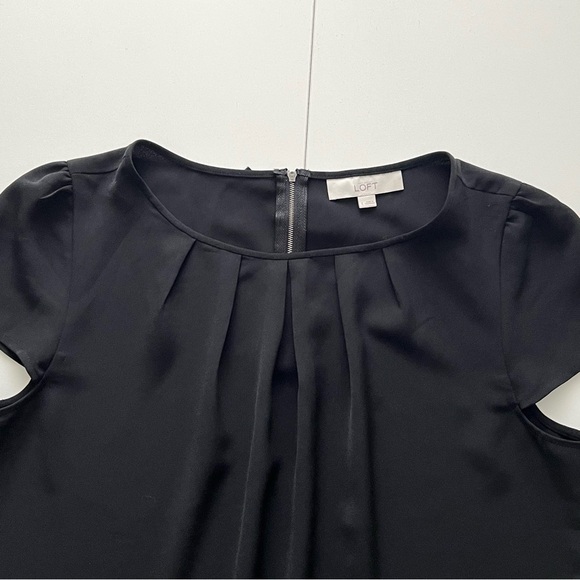 Ann Taylor LOFT Black Short Sleeve Blouse Black Size Large - Picture 4 of 11